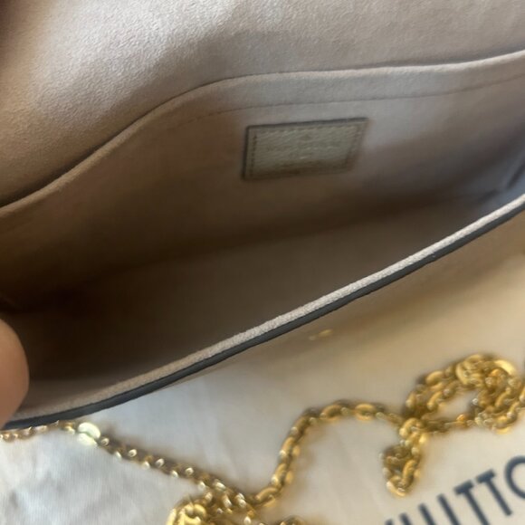 Louis Vuitton bag - Picture 8 of 13